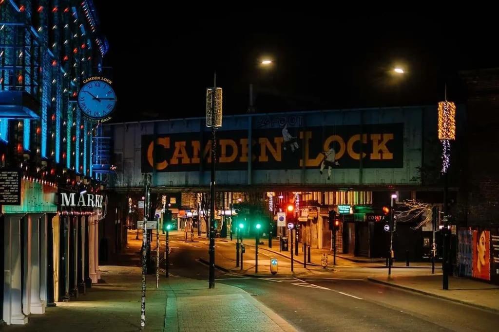 Camden Market Apartment *